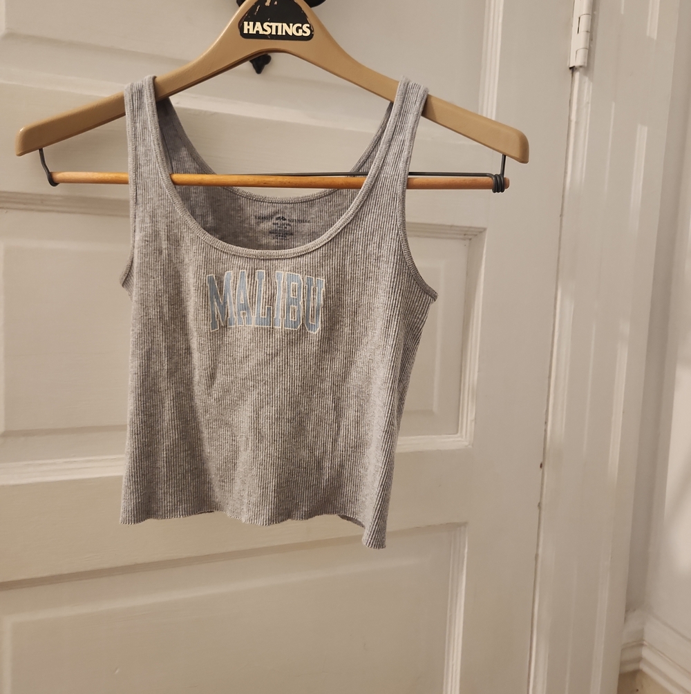 Brandy Melville Gray Ribbed 'Malibu' Scoop Tank